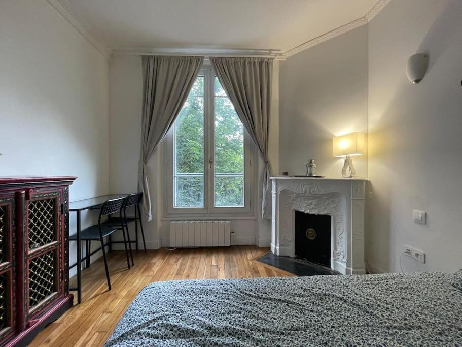 Apartment Entire Unit In